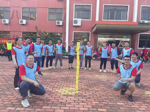  協(xié)同奮進(jìn)，砥礪前行——記公司團(tuán)建拓展活動